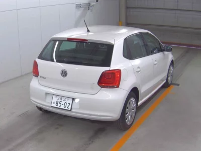 Volkswagen Polo  с аукциона в Японии