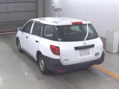 Nissan AD