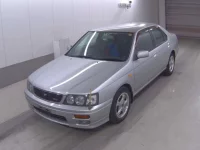 Nissan BLUEBIRD лот № 8031 оценка 3.5  с аукциона в Японии 1
