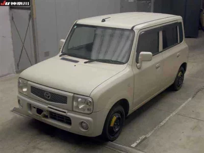 Mazda SPIANO  с аукциона в Японии