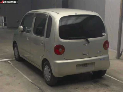 Daihatsu MOVE LATTE