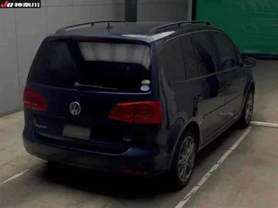 Volkswagen GOLF TOURAN  с аукциона в Японии