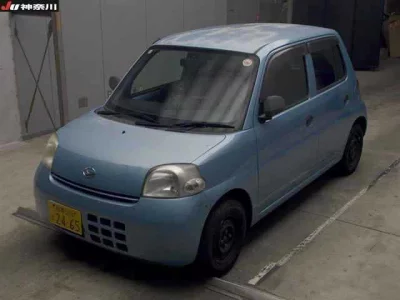 Daihatsu Esse