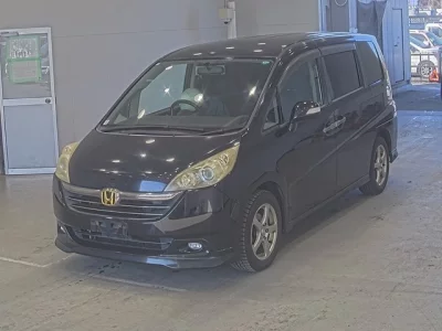 Honda STEP WAGON  с аукциона в Японии