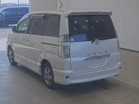 Toyota VOXY лот № 4042 оценка RA  с аукциона в Японии 1