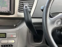 Toyota VOXY лот № 4042 оценка RA  с аукциона в Японии 4