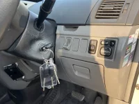 Toyota VOXY лот № 4042 оценка RA  с аукциона в Японии 5