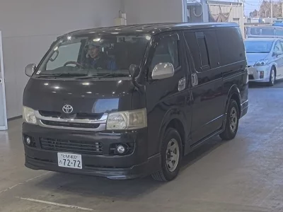 Toyota HiAce Van