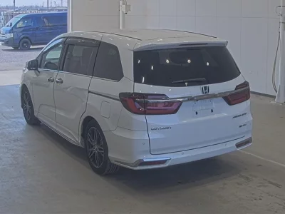 Honda ODYSSEY  с аукциона в Японии