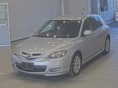 Mazda AXELA  с аукциона в Японии