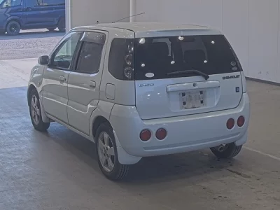 Suzuki CHEVROLET CRUZE