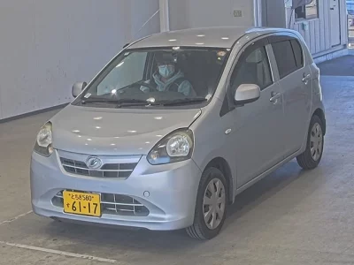 Daihatsu MIRA E S