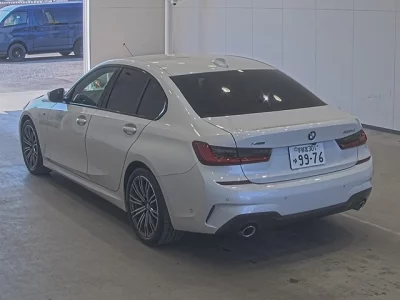 BMW 3-Series  с аукциона в Японии