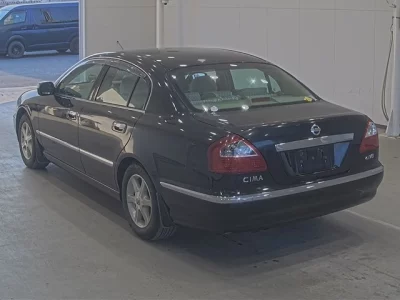 Nissan CIMA
