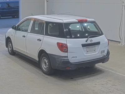 Nissan AD