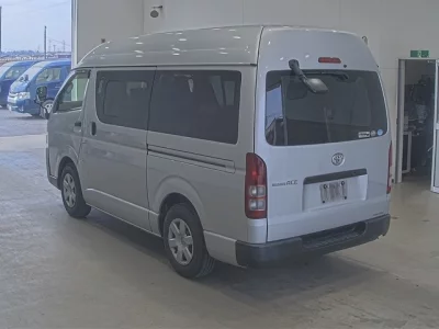 Toyota REGIUS ACE VAN