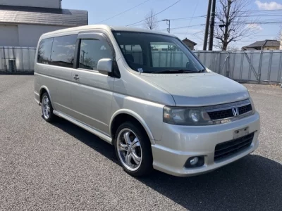 Honda STEP WAGON  с аукциона в Японии