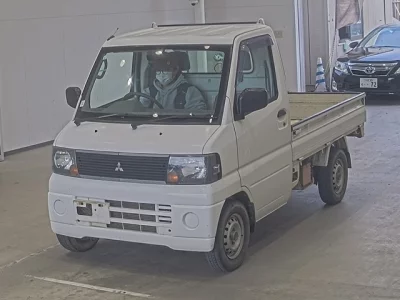 Mitsubishi MINICAB TRUCK