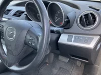 Mazda AXELA лот № 320 оценка 3.5  с аукциона в Японии 4