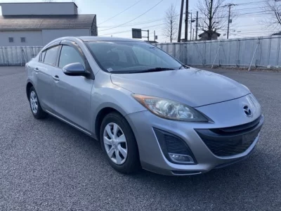 Mazda AXELA  с аукциона в Японии