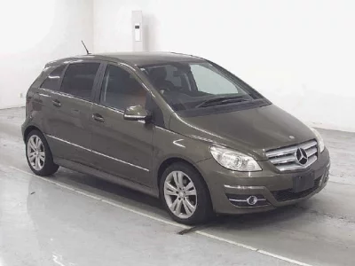Mercedes-Benz B CLASS