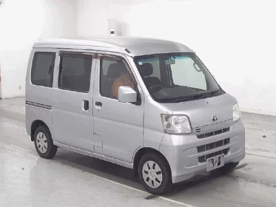 Toyota PIXIS VAN  с аукциона в Японии