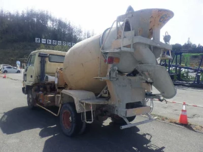 Mitsubishi FUSO FIGHTER