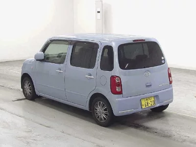 Daihatsu MIRA