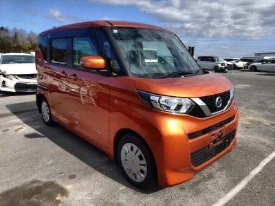 Nissan ROOX