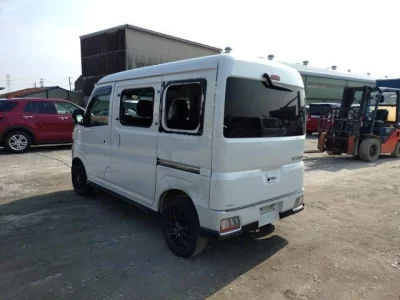 Daihatsu ATRAI VAN