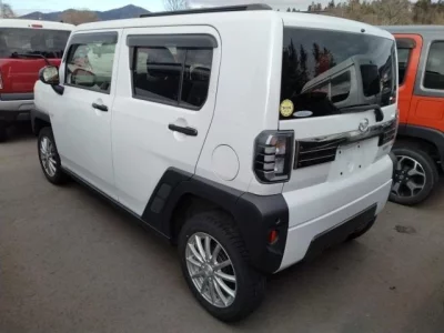 Daihatsu TAFT