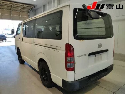 Toyota REGIUS ACE VAN