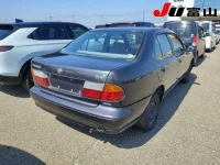 Nissan PULSAR лот № 1040 оценка R  с аукциона в Японии 4
