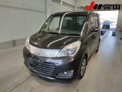 Mitsubishi DELICA D2