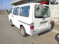 Mazda BONGO VAN лот № 1042 оценка 3  с аукциона в Японии 1