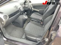 Mazda DEMIO лот № 1056 оценка 3.5  с аукциона в Японии 2