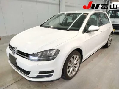 Volkswagen Golf  с аукциона в Японии