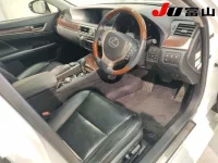 Lexus GS лот № 5048 оценка R  с аукциона в Японии 5