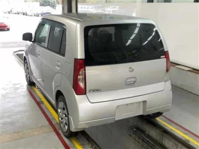 Nissan PINO