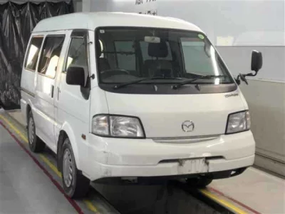 Mazda BONGO VAN  с аукциона в Японии