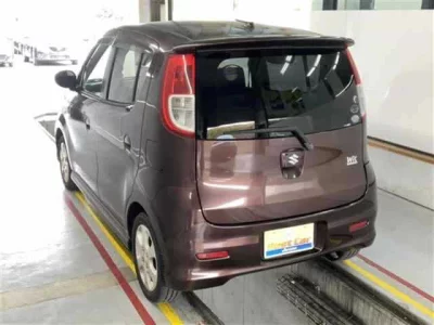 Suzuki MRWAGON
