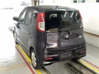 Suzuki MRWAGON
