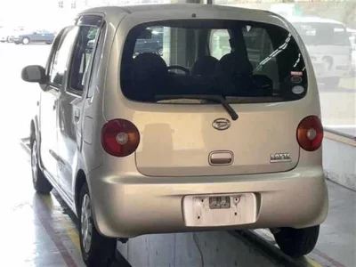 Daihatsu MOVE LATTE