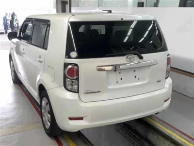 Toyota COROLLA RUMION