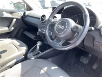 Audi A1 лот № 7031 оценка 3  с аукциона в Японии 6
