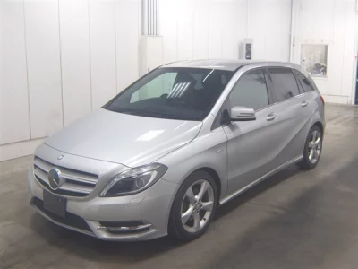 Mercedes-Benz B CLASS