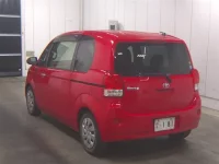 Toyota PORTE лот № 1052 оценка 3  с аукциона в Японии 1