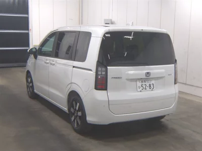 Honda FREED  с аукциона в Японии