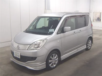 Mitsubishi DELICA D2