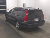 Volvo V70 лот № 3551 оценка 3.5  с аукциона в Японии 1